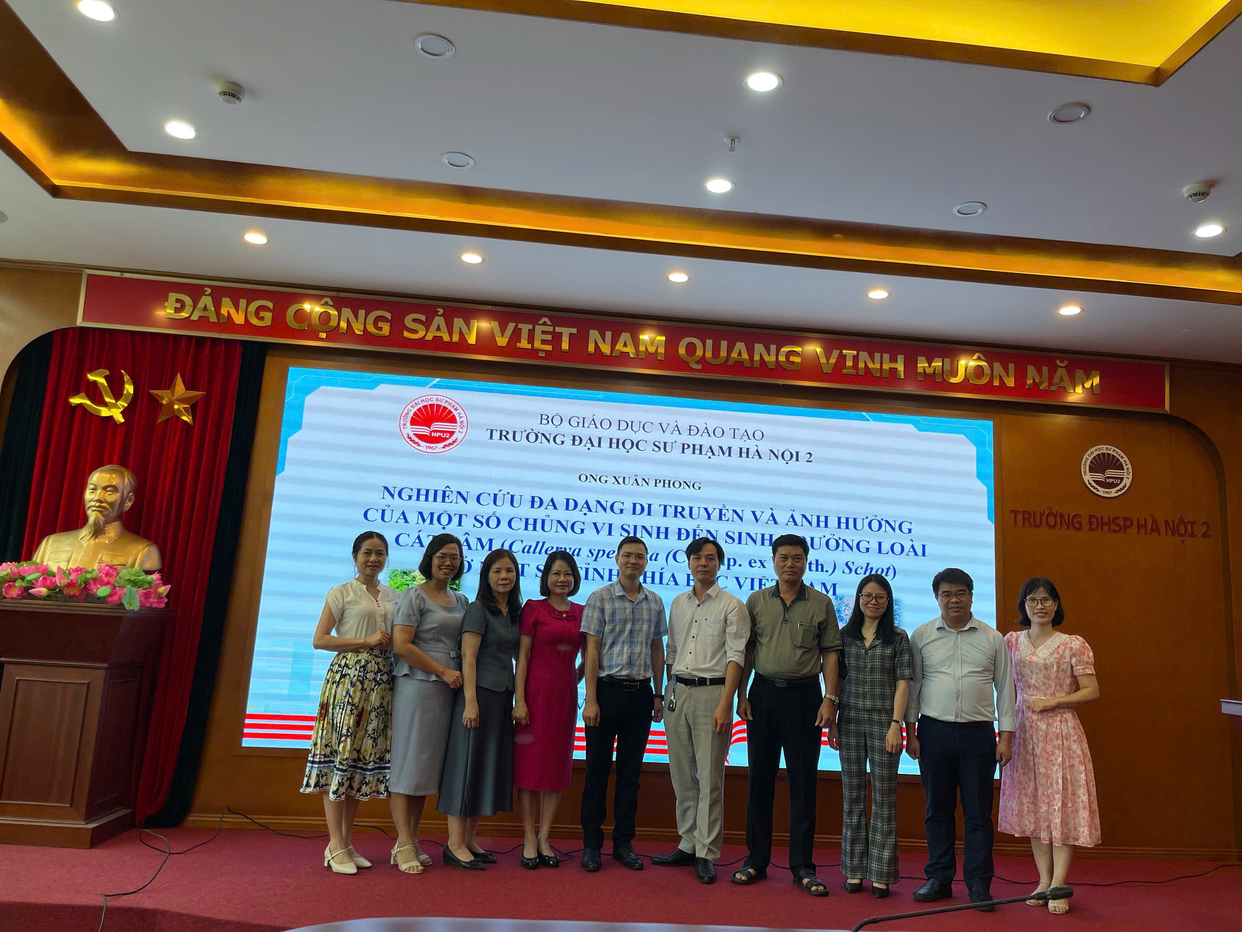 Nghiên cứu sinh Ong Xuân Phong đã bảo vệ thành công luận án tiến sĩ cấp cơ sở