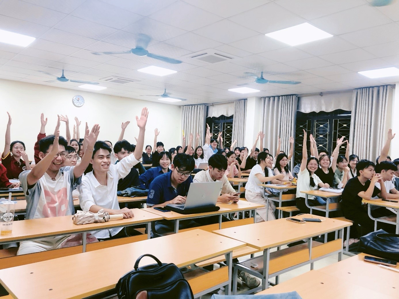 Seminar chuyên môn “Chinh phục Olympic Sinh học và các cuộc thi Nghiên cứu Khoa học” – Bệ phóng cho thế hệ tài năng Khoa Sinh học