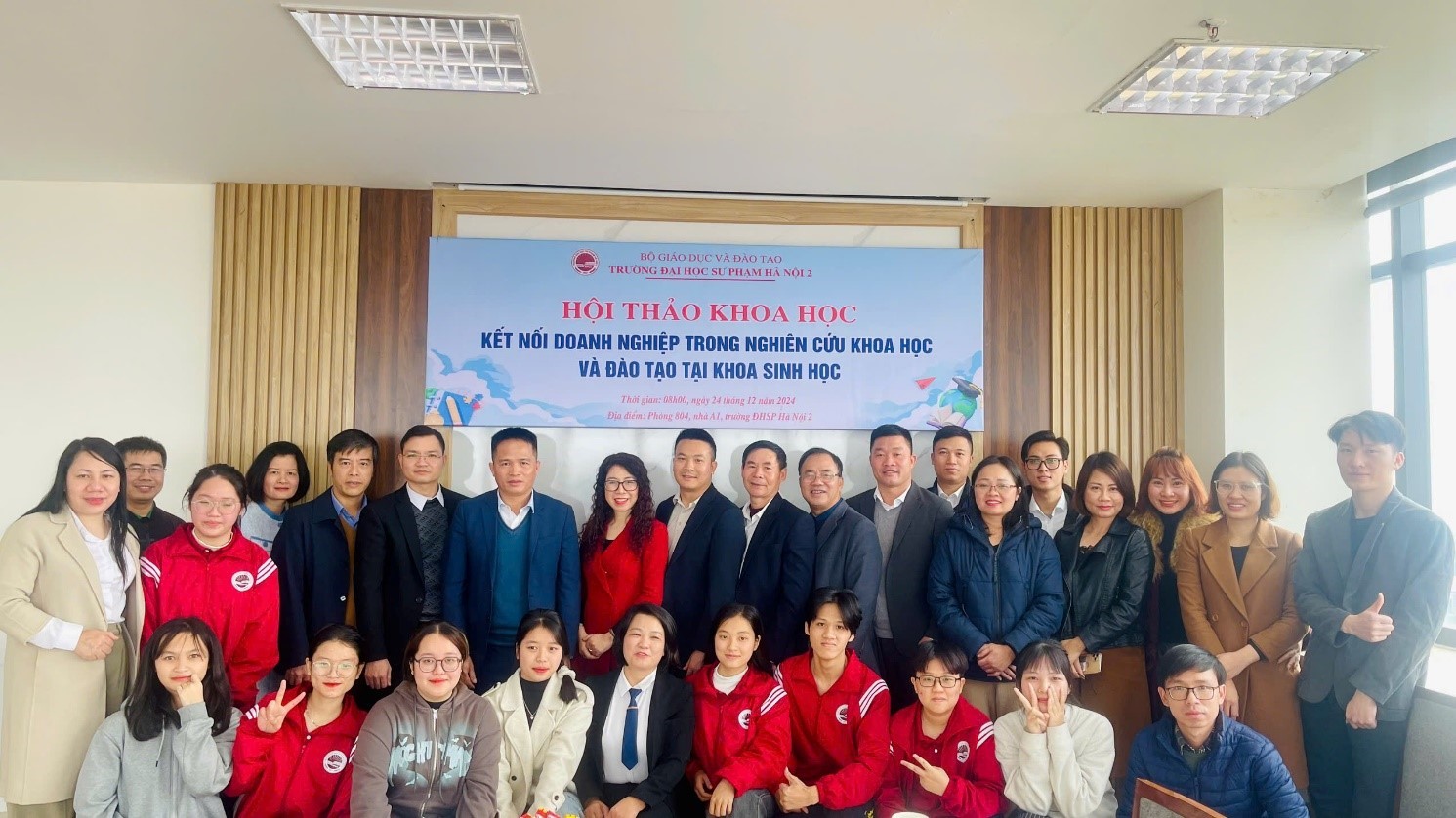 Chính sách ưu đãi toàn diện – Nền tảng phát triển nhân lực Công nghệ sinh học tại Trường Đại học Sư phạm Hà Nội 2
